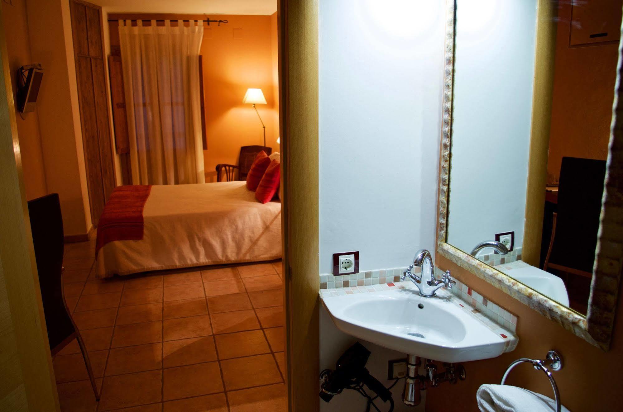 Hotel La Alqueria Ráfales Esterno foto