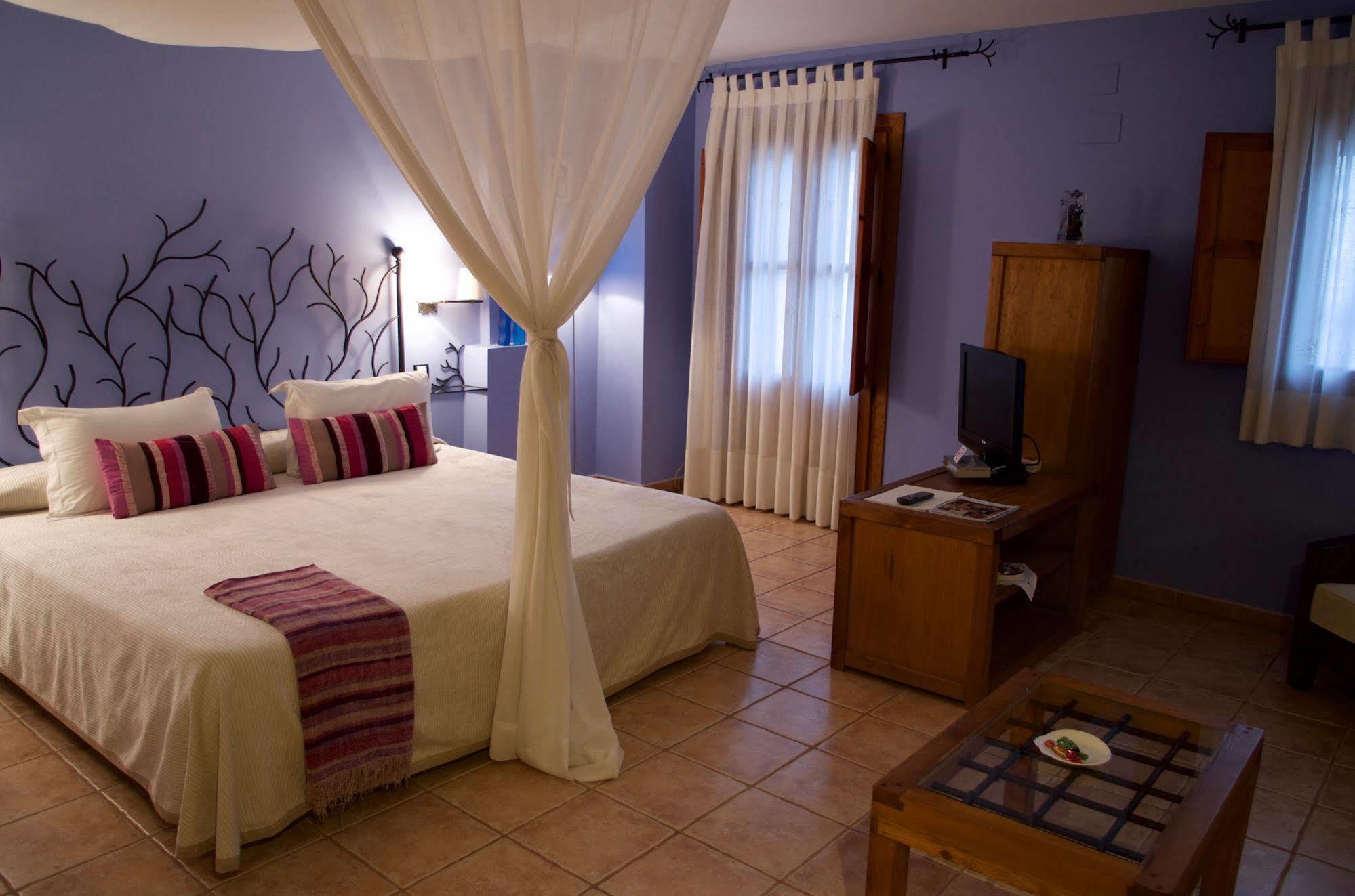 Hotel La Alqueria Ráfales Esterno foto